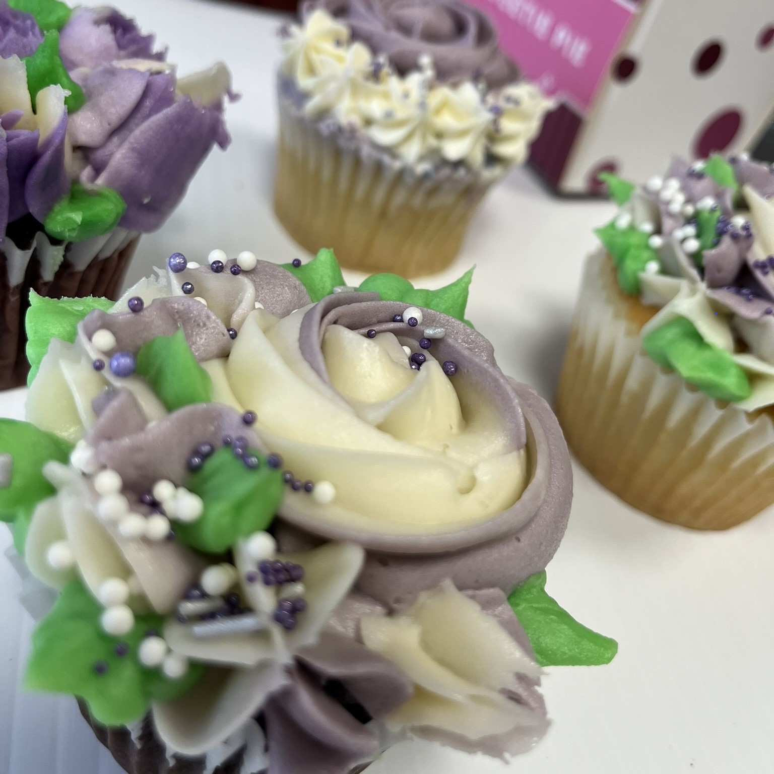 Women's Day Cup Cakes